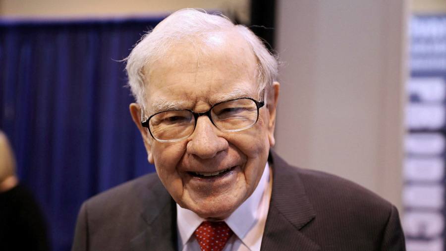 Zyski Berkshire Hathaway rosną, ale Warren Buffett ubolewa nad brakiem dobrych ofert