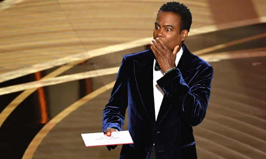 Wiesz, jaka jest kobieta!  Chris Rock występuje na rozdaniu Oskarów.