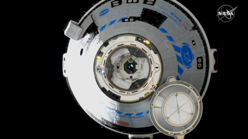 Boeing Starliner po raz pierwszy dokuje na Międzynarodowej Stacji Kosmicznej