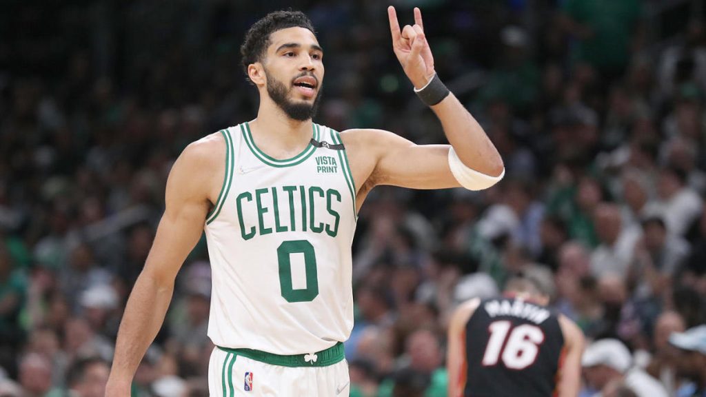 Wynik meczu Celtics-Heat, fast food: zbiórki Bostonu, pokonanie Miami w meczu 4, aby dostać się do finałów wschodnich