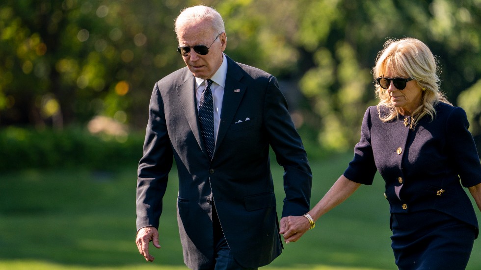 Biden coraz bardziej polega na DPA, który wzbudził pogardę dla Partii Republikańskiej