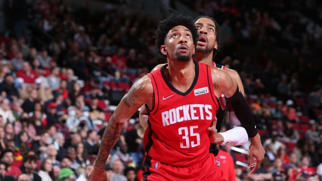 Dallas Mavericks zdobyli Christiana Wooda Houston Rockets jako 26. wybór w drafcie NBA, 4 graczy