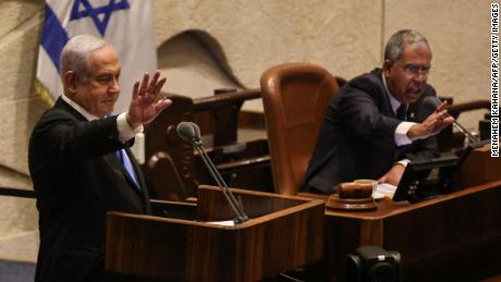Wybory zapewniają Netanjahu potencjalną drogę powrotu do władzy.