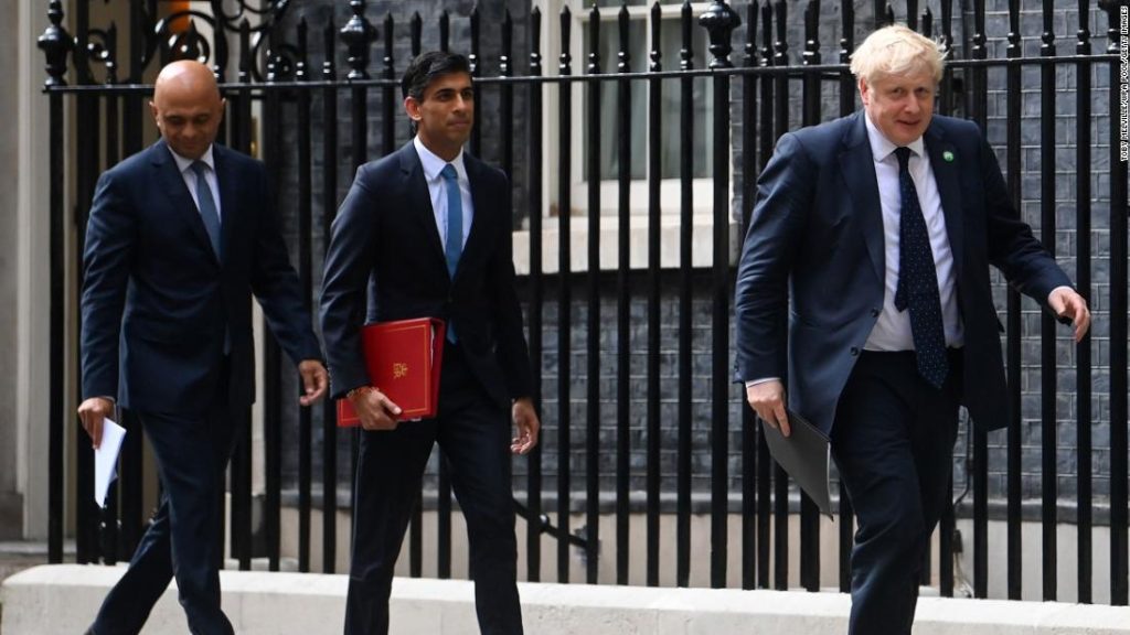 Ciężki cios dla Borisa Johnsona, gdy rezygnują prominentni ministrowie rządu Wielkiej Brytanii Rishi Sunak i Sajid Javid