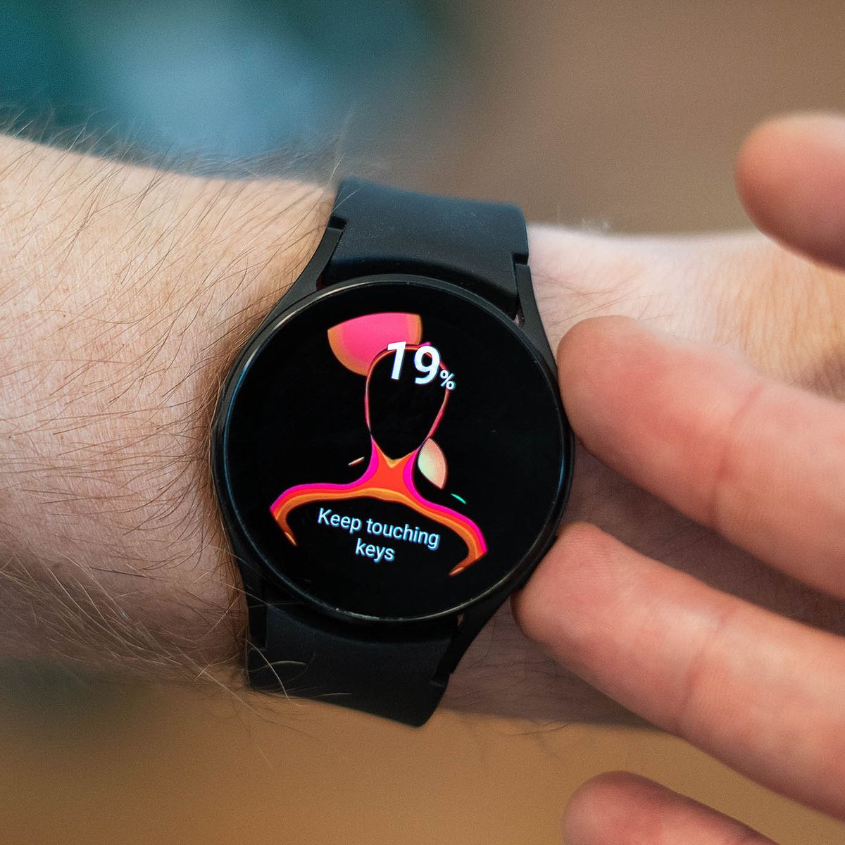 Galaxy Watch 4 ma czujnik do pomiaru procentowej zawartości tkanki tłuszczowej