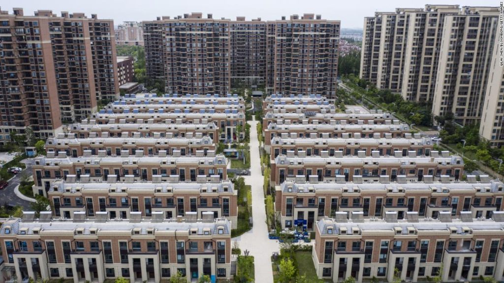 Chińscy nabywcy domów odmawiają spłaty kredytów hipotecznych na niedokończone mieszkania