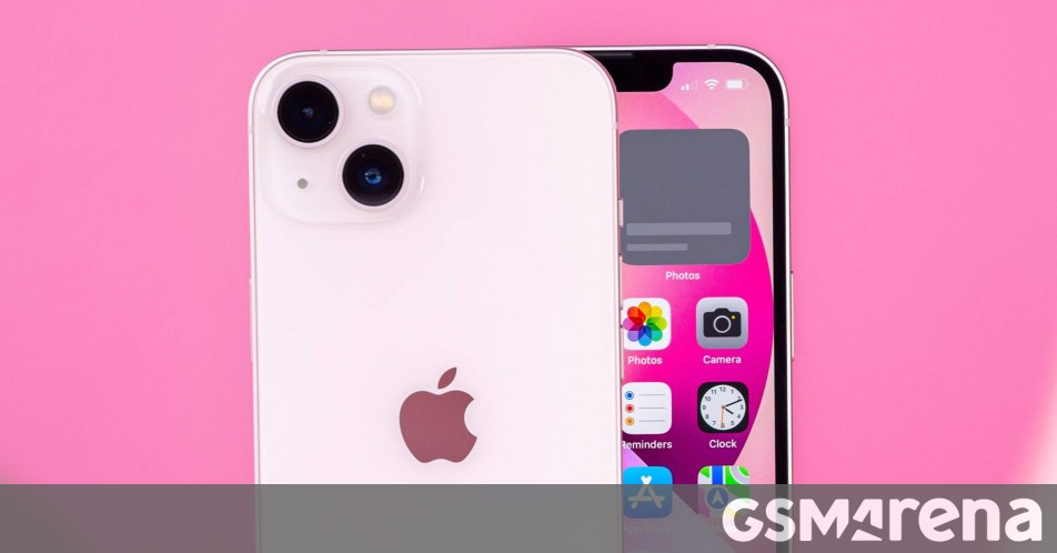 Dostawca Apple ma problemy z jakością obiektywu aparatu iPhone 14