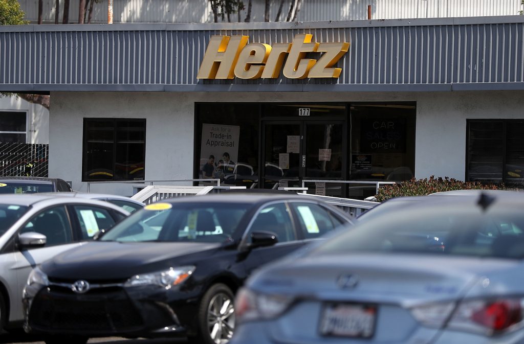 Fałszywy proces aresztowania Hertza: 47 klientów pozywa wypożyczalnię samochodów, zarzucając fałszywe aresztowanie