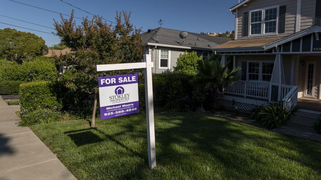 Popyt na duże kredyty hipoteczne maleje, ponieważ ceny domów wciąż rosną