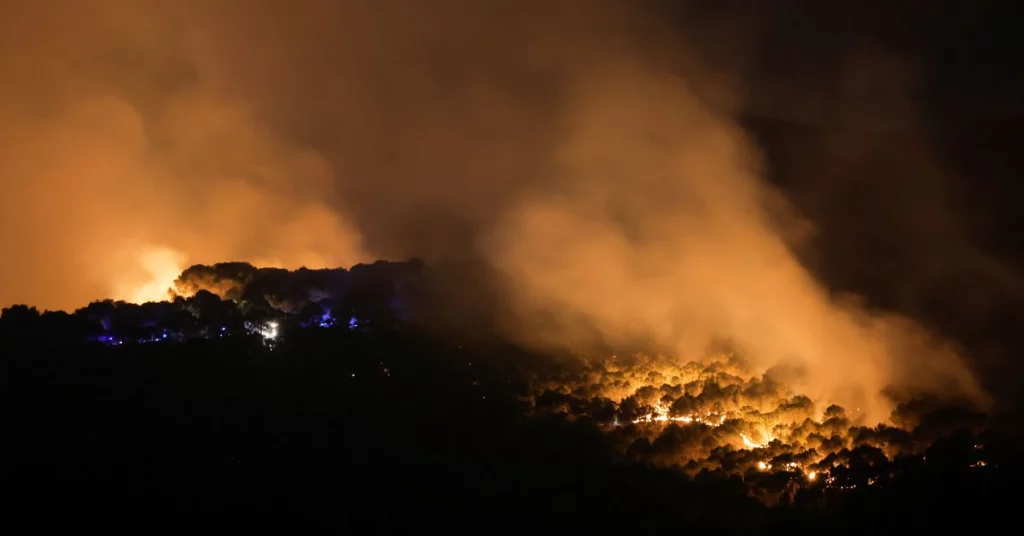 Pożary lasów wybuchają we Francji i Hiszpanii, gdy fale upałów szaleją w Europie