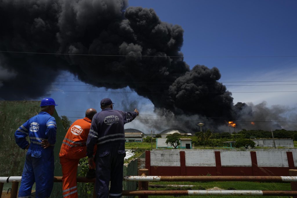 17 zaginionych, 121 rannych i jeden zginął w pożarze kubańskiego zakładu naftowego