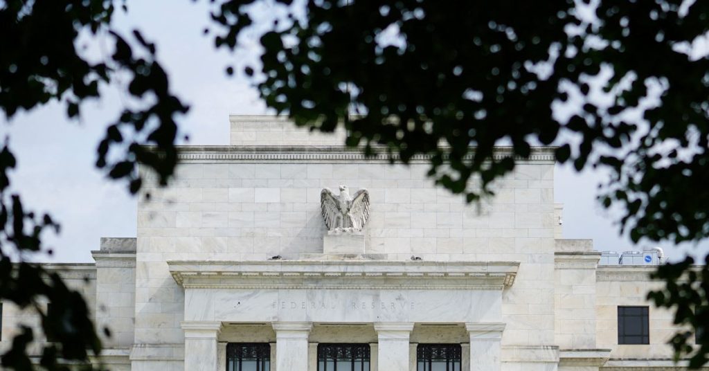 Badanie mówi, że bankom centralnym nie uda się okiełznać inflacji bez lepszej polityki fiskalnej