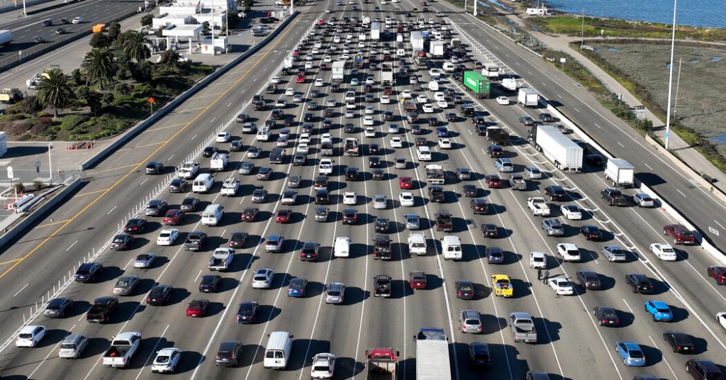 Kalifornia zakazuje nowych samochodów benzynowych