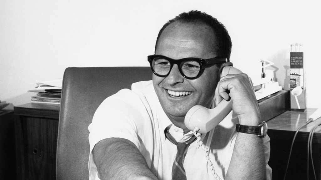 Mo Austin, legendarny szef wytwórni Warner Bros., zmarł w wieku 95 lat – Billboard