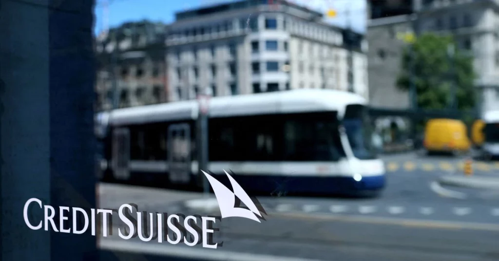 Credit Suisse sprzedaje zaufany biznes, starając się zerwać z przeszłością