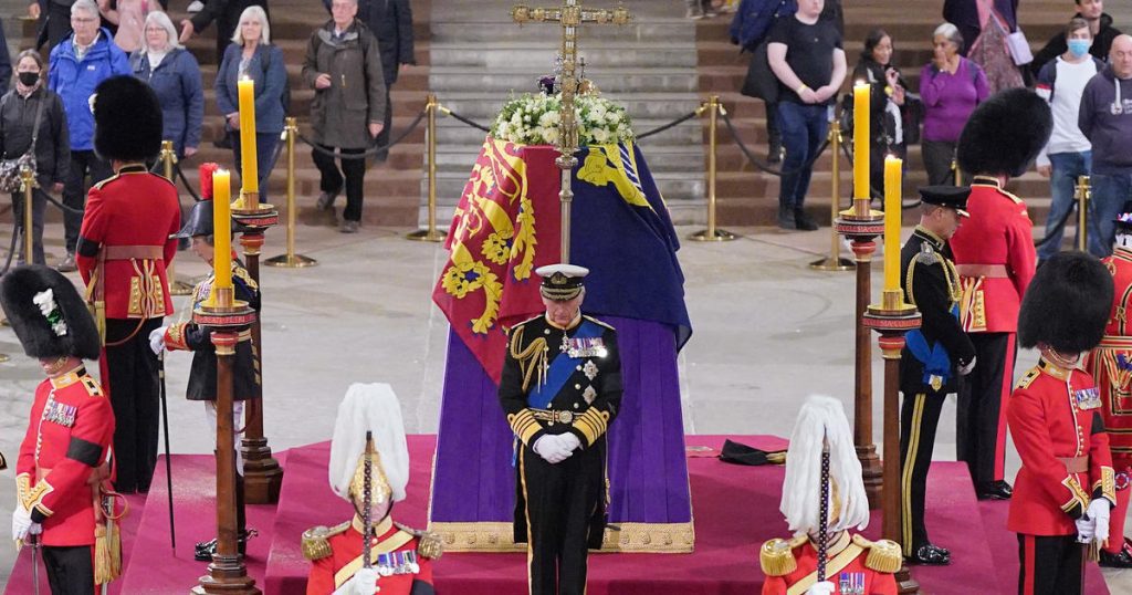 Jak oglądać państwowy pogrzeb królowej Elżbiety II w opactwie Westminster?