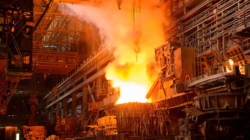 Steel Dynamics podnosi oczekiwania, US Steel na torze po ostrzeżeniu Nucor
