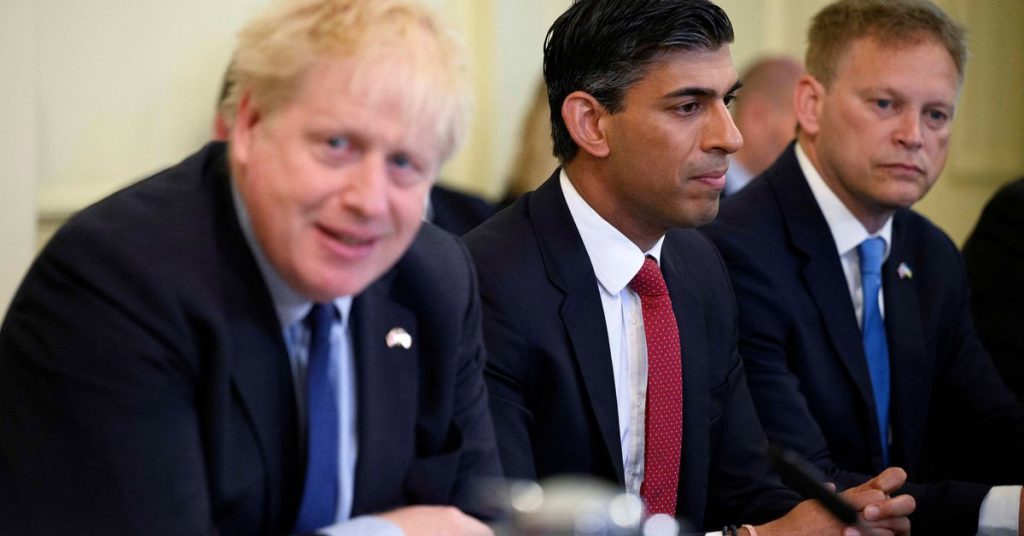 Boris Johnson walczy o poparcie dla oferty powrotu brytyjskiego premiera, Sunak startuje w wyścigu