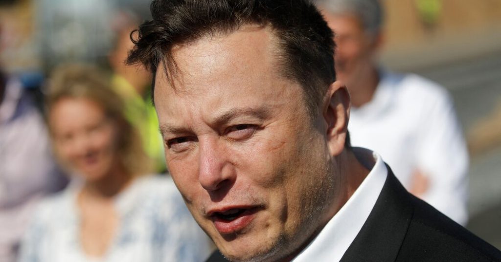 Elon Musk zaczyna zaznaczać swoją obecność na Twitterze