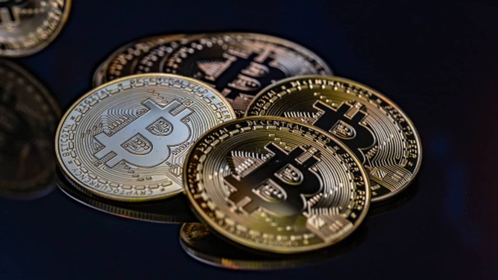 Bitcoin (BTC) osiąga dwuletnie minimum, ponieważ utrzymują się obawy przed zarażeniem awarią FTX