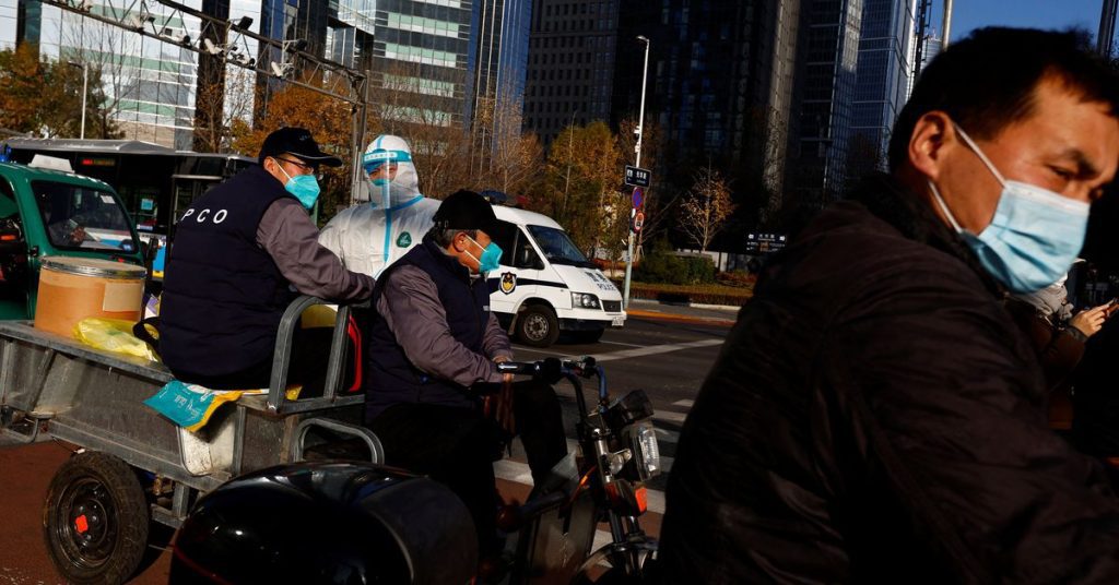 Przypadki koronawirusa w Chinach rosną, a mocno dotknięty Pekin zaostrza zasady wjazdu