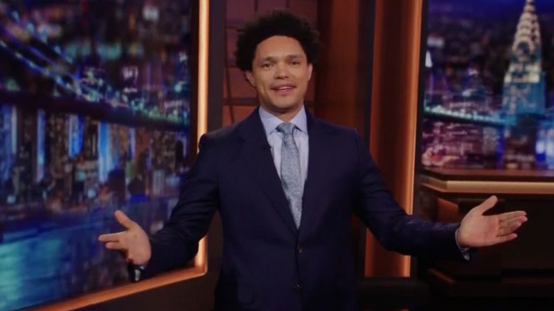 Trevor Noah świętuje swój ostatni odcinek jako gospodarz „The Daily Show” po 7 latach pracy za biurkiem