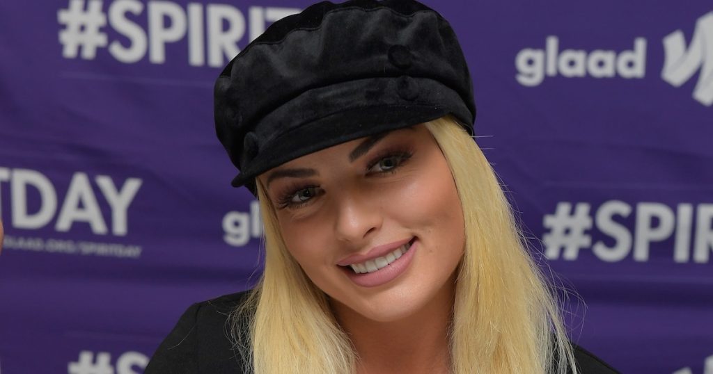 WWE wysyła Mandy Rose w sprawie niebezpiecznej strony FanTime